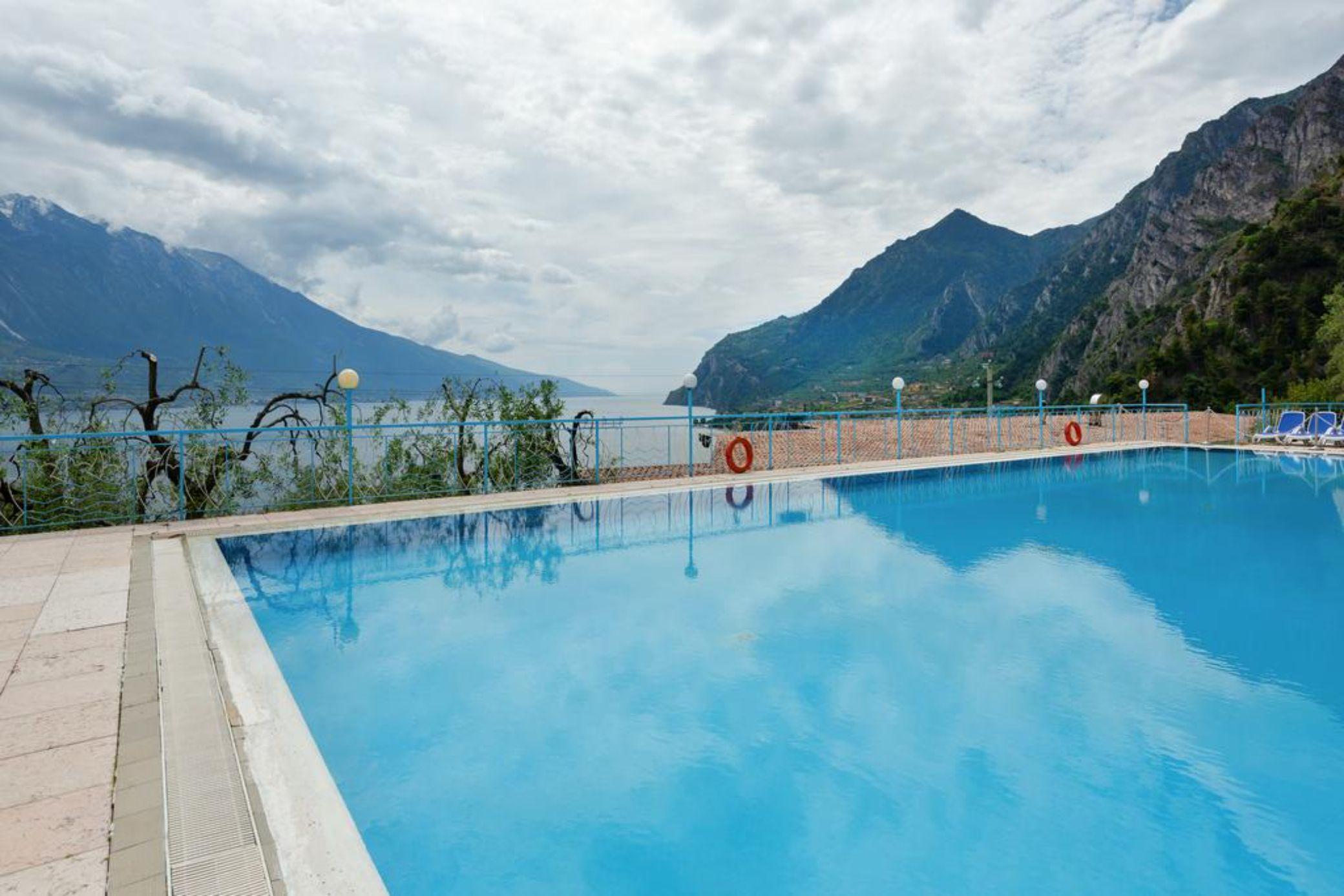 Centro Vacanze La Limonaia ليمونِ سول غاردا المظهر الخارجي الصورة