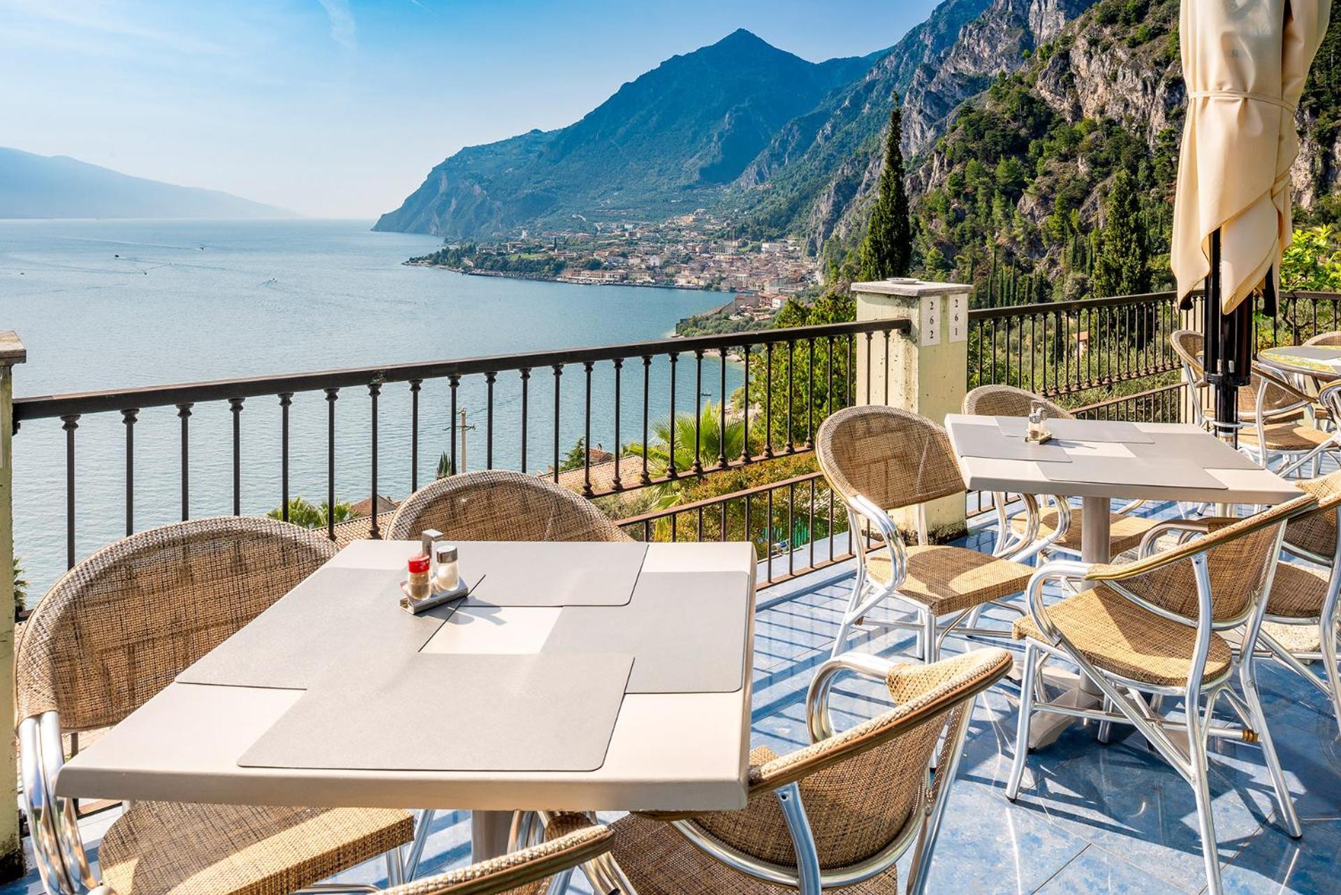 Centro Vacanze La Limonaia ليمونِ سول غاردا المظهر الخارجي الصورة